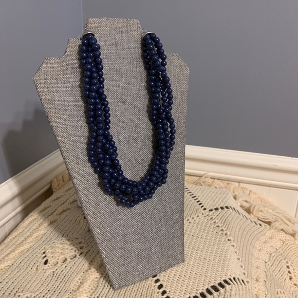 🐞2 for 30🐞  Blue Beaded Necklace - Picture 1 of 3